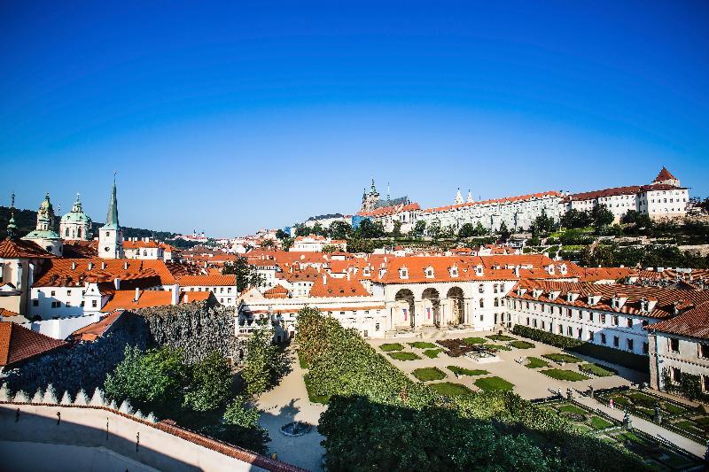 Luxury Family Royal Palace Praga